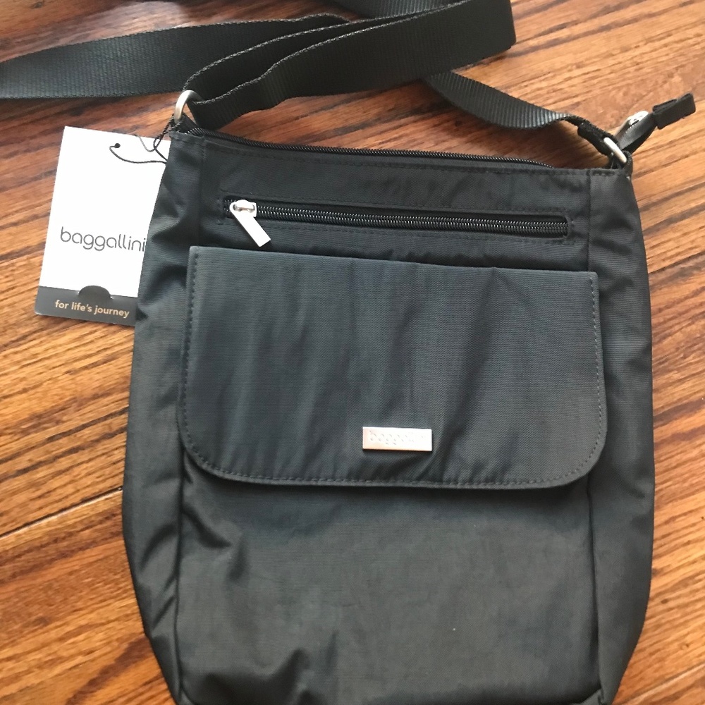 NWT ($78) Baggallini Crossbody Bag Purse..Brand NEW! This weekend only